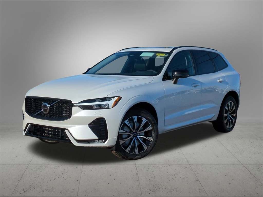 2025 Volvo XC60 Core