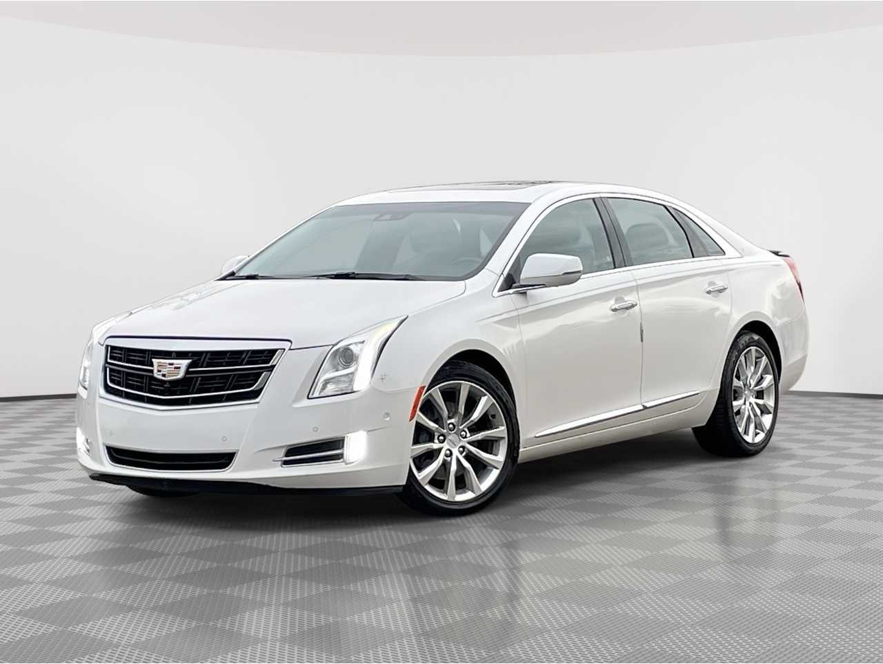 2017 Cadillac XTS Luxury's photo