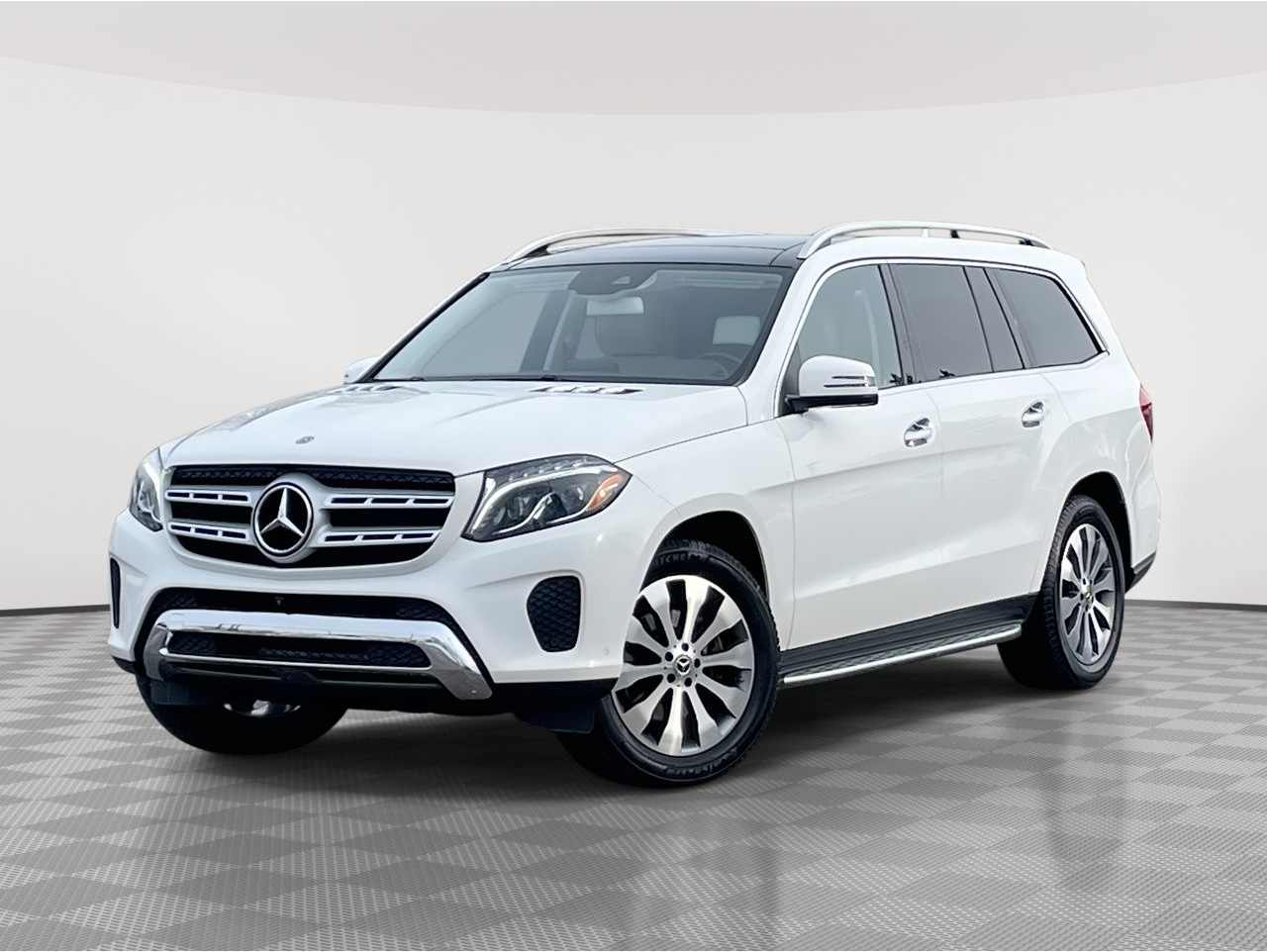 2019 Mercedes-Benz GLS-Class GLS450's photo