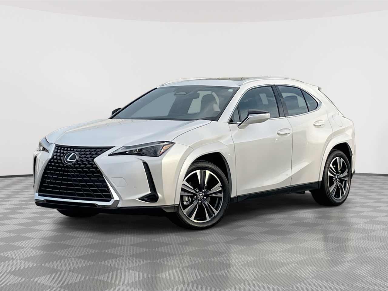 2025 Lexus UX Hybrid 300h's photo
