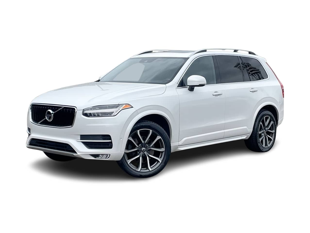 2018 Volvo XC90 T5 Momentum -
                  Plymouth, MI