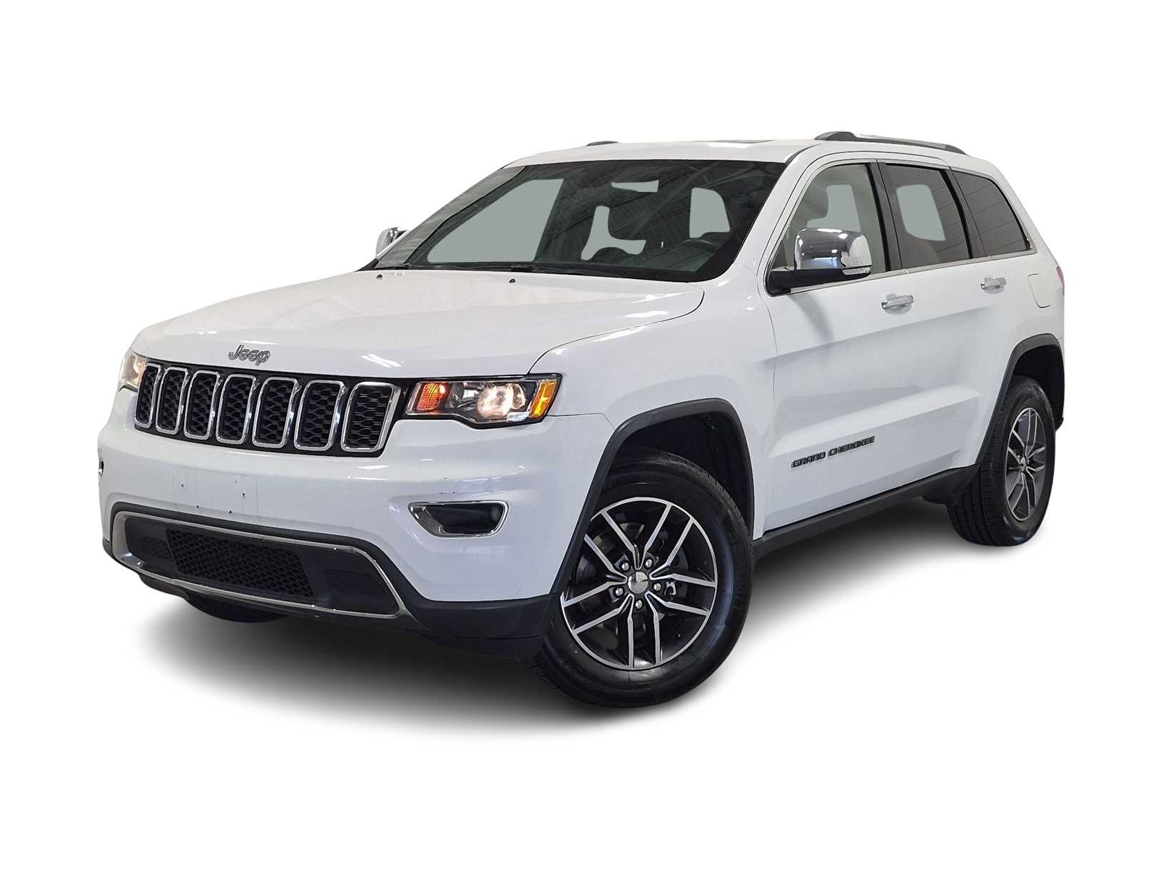 Thumbnail: 2018 Jeep Grand Cherokee - 1