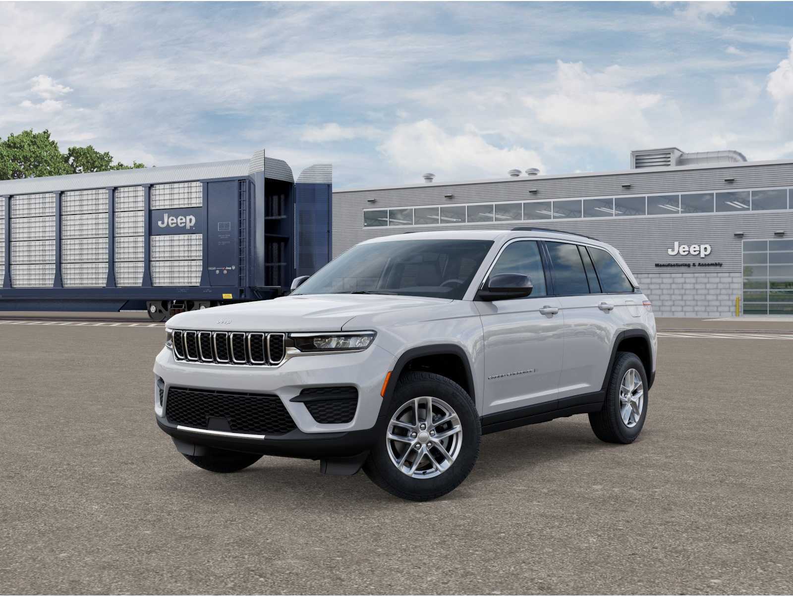 2025 Jeep Grand Cherokee Laredo's photo