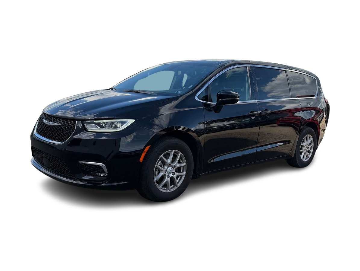 Thumbnail: 2026 Chrysler Pacifica - 1