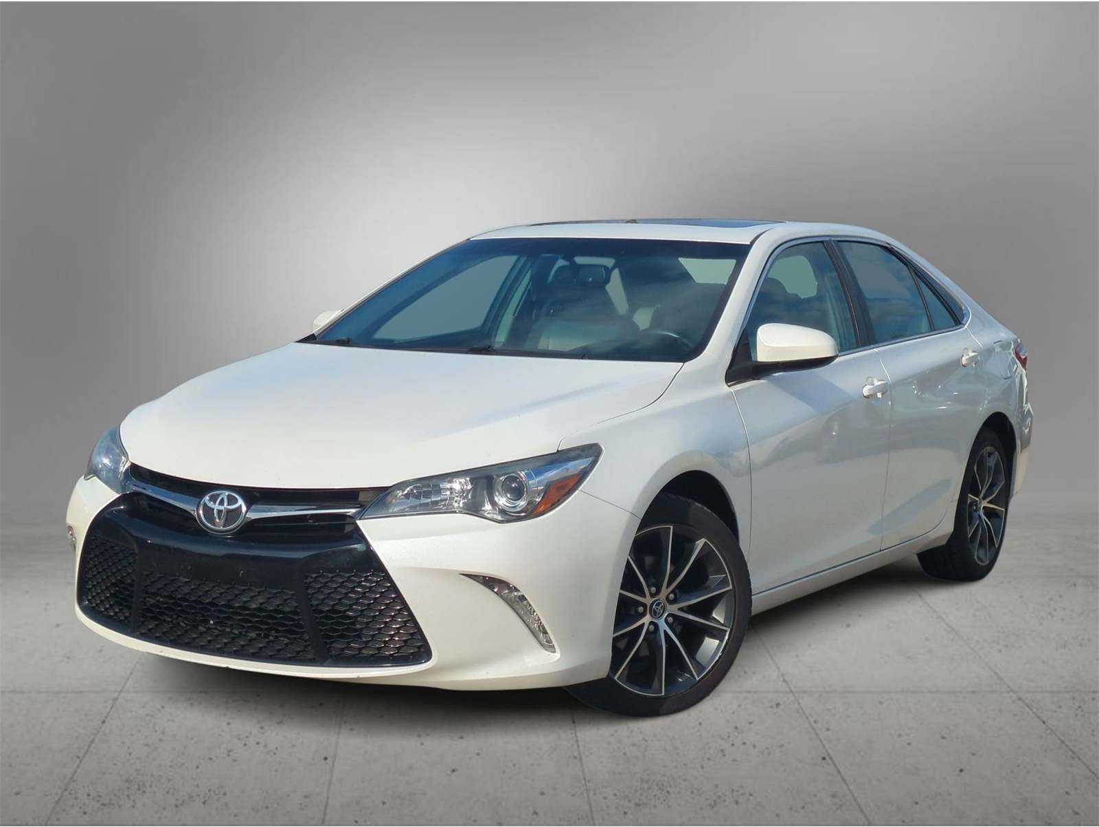 2015 Toyota Camry XSE