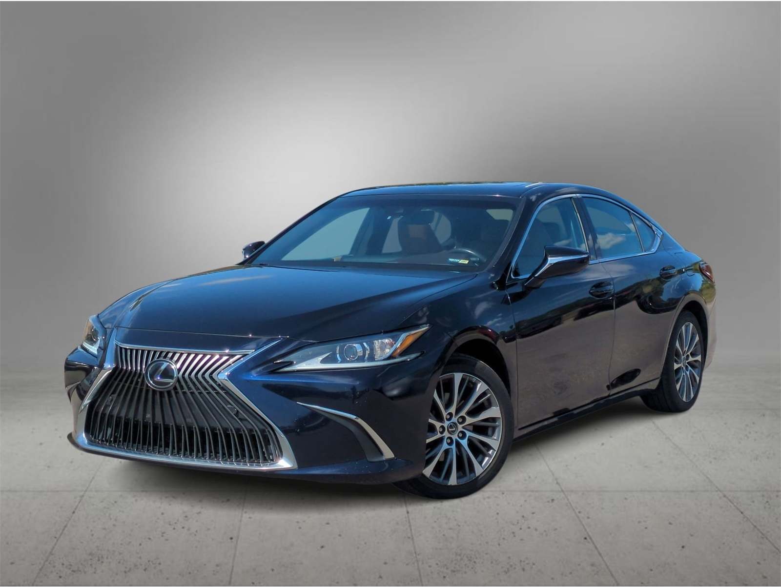 2019 Lexus ES 350's photo