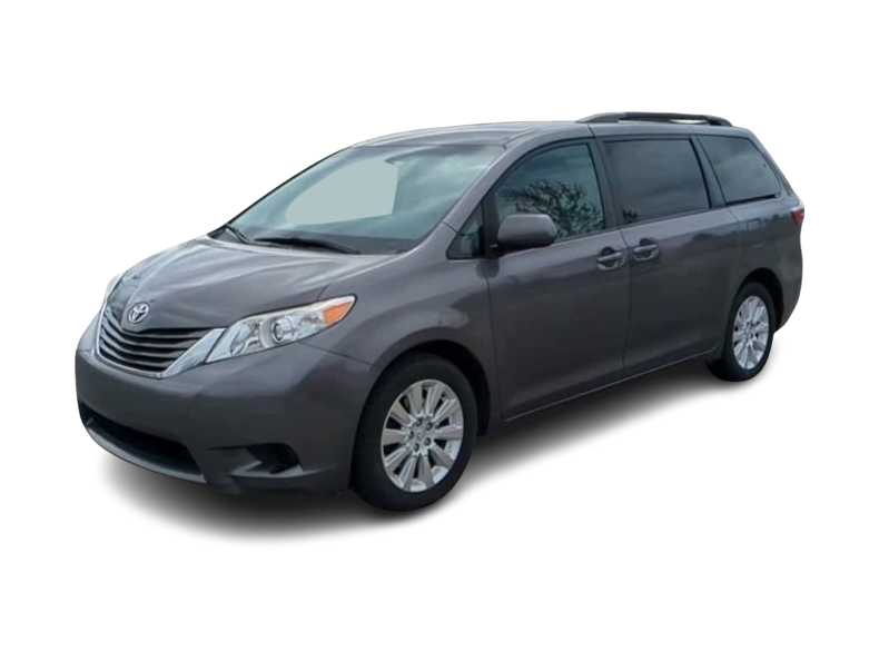2015 Toyota Sienna LE -
                Farmington Hills, MI