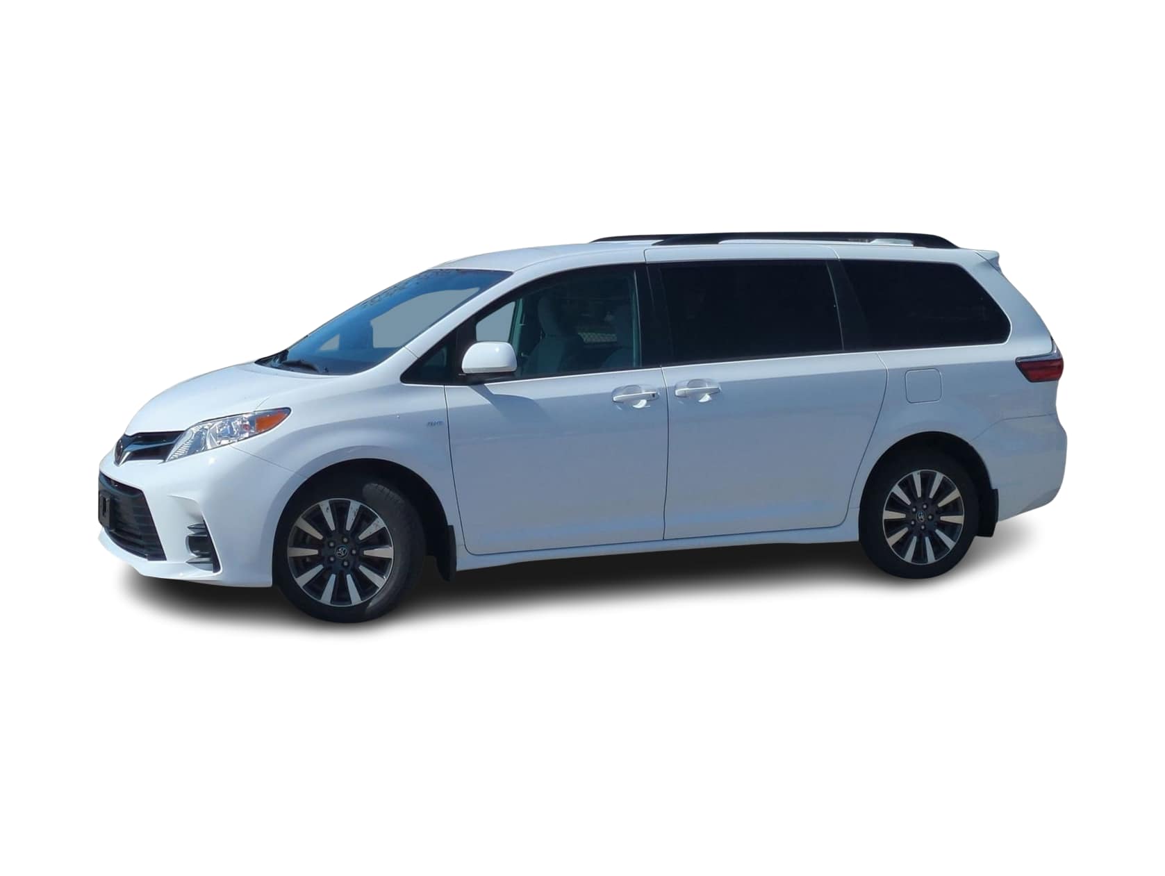 2018 Toyota Sienna LE -
                Farmington Hills, MI