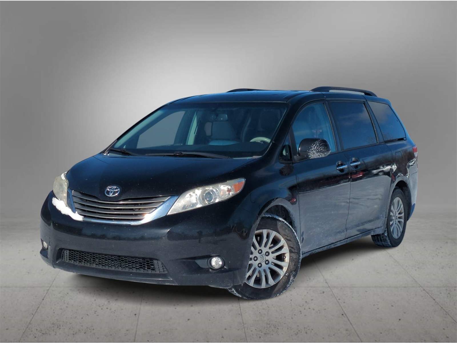 2013 Toyota Sienna XLE