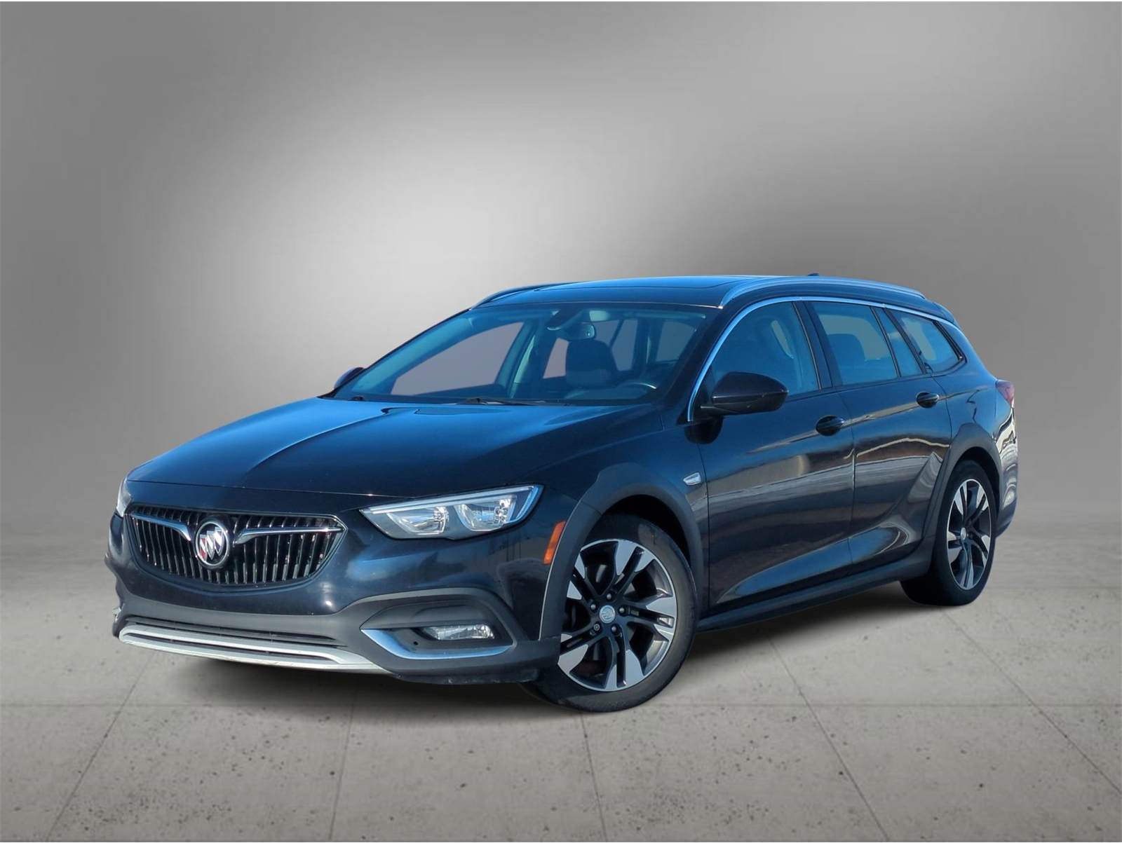 2018 Buick Regal TourX Preferred's photo