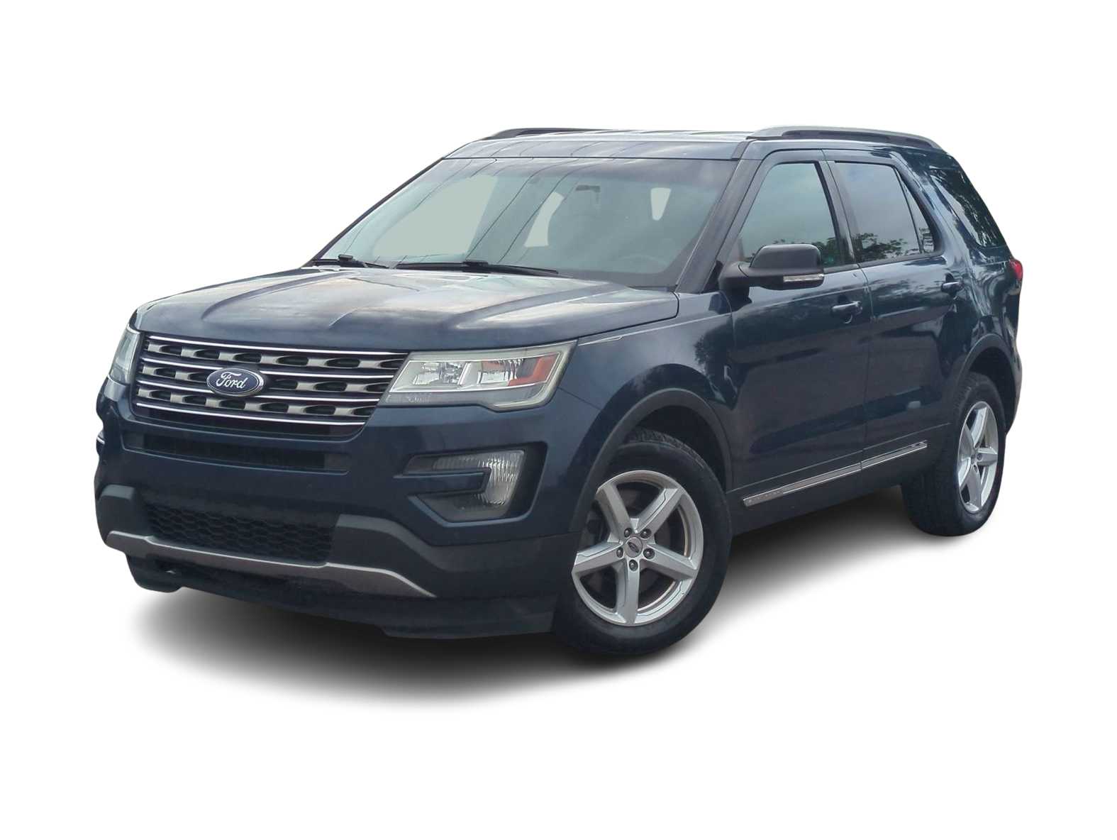 2016 Ford Explorer XLT -
                  Farmington Hills, MI