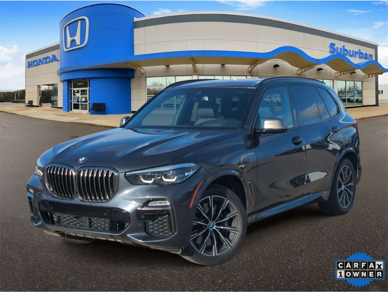 2020 BMW X5 M50i's photo