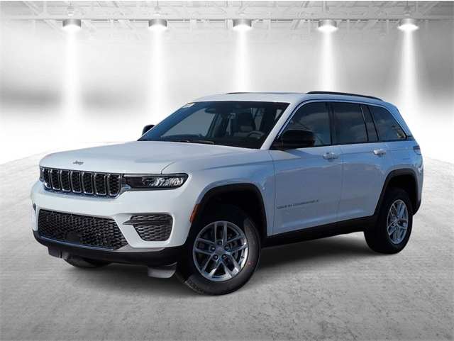2025 Jeep Grand Cherokee Laredo's photo