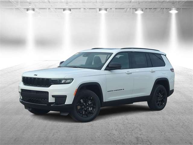 2025 Jeep Grand Cherokee L Altitude's photo