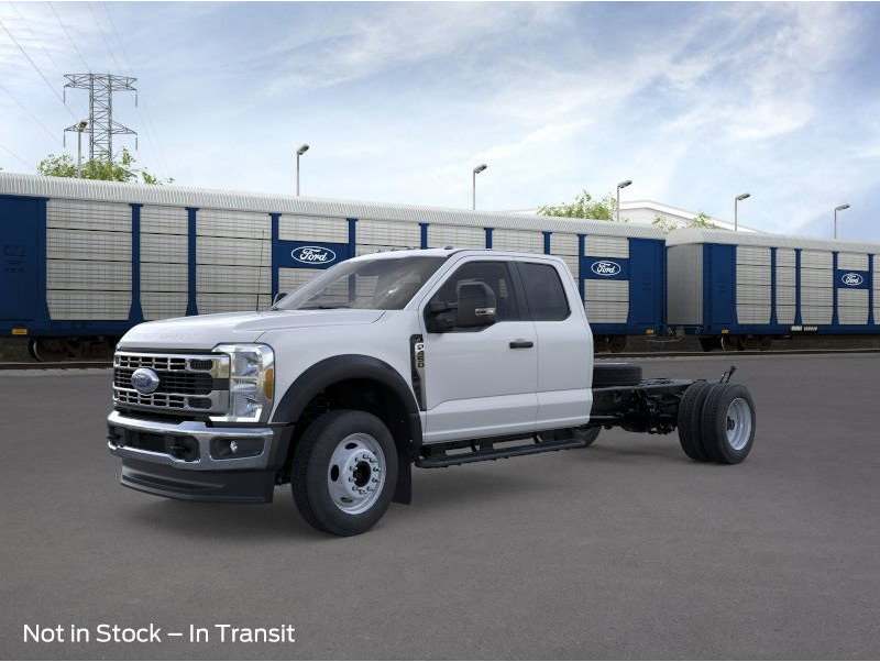 2026 Ford F-450 Super Duty Chassis Cab XL's photo