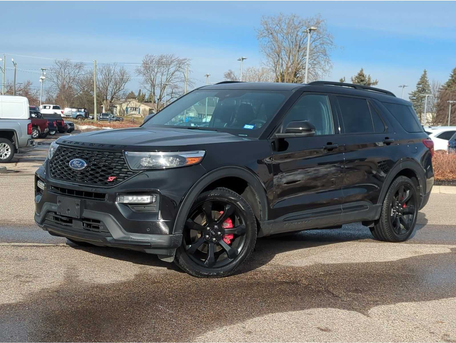 2024 Ford Explorer ST's photo