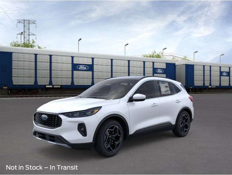 2026 Ford Escape Platinum's photo