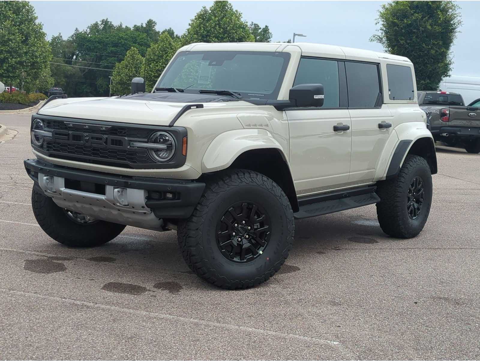 2025 Ford Bronco 4-Door Raptor's photo