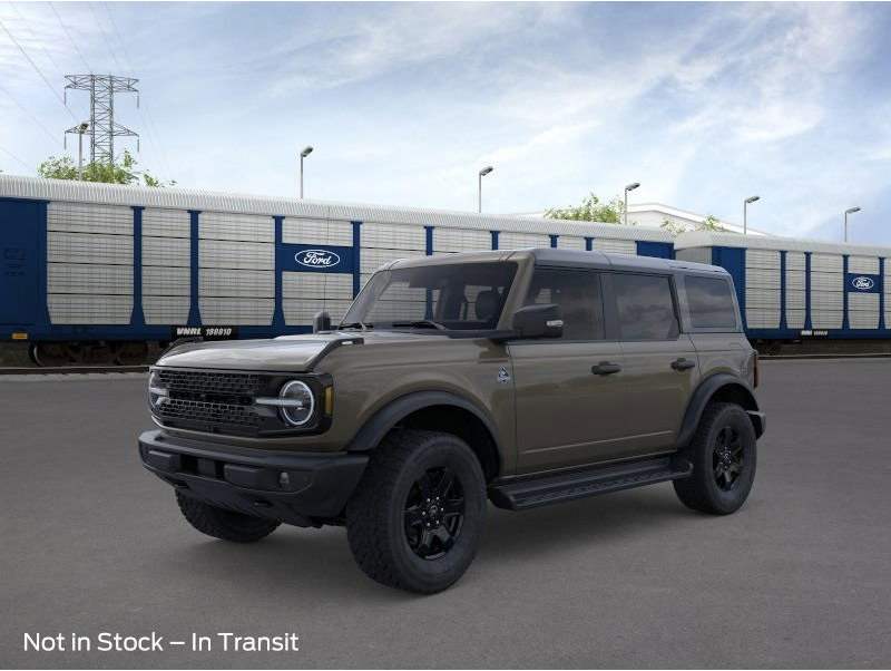 2025 Ford Bronco 4-Door Outer Banks's photo