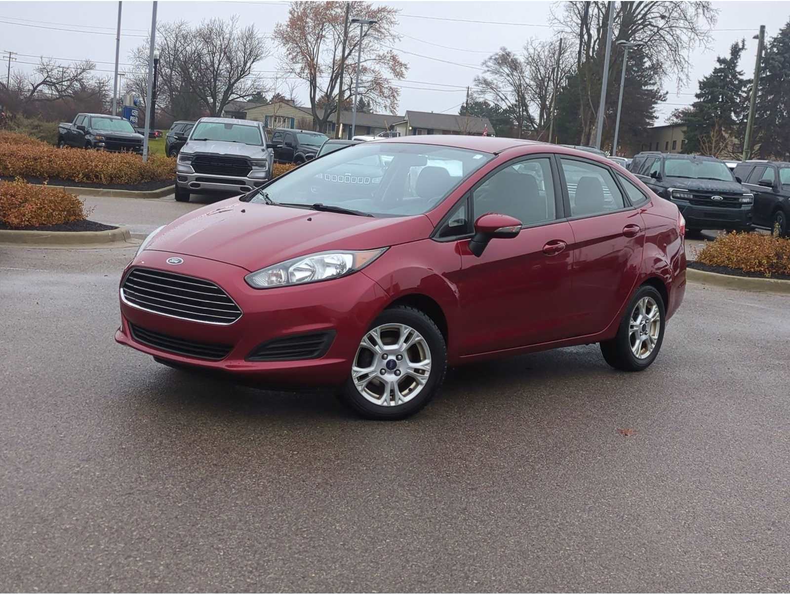 2014 Ford Fiesta SE's photo