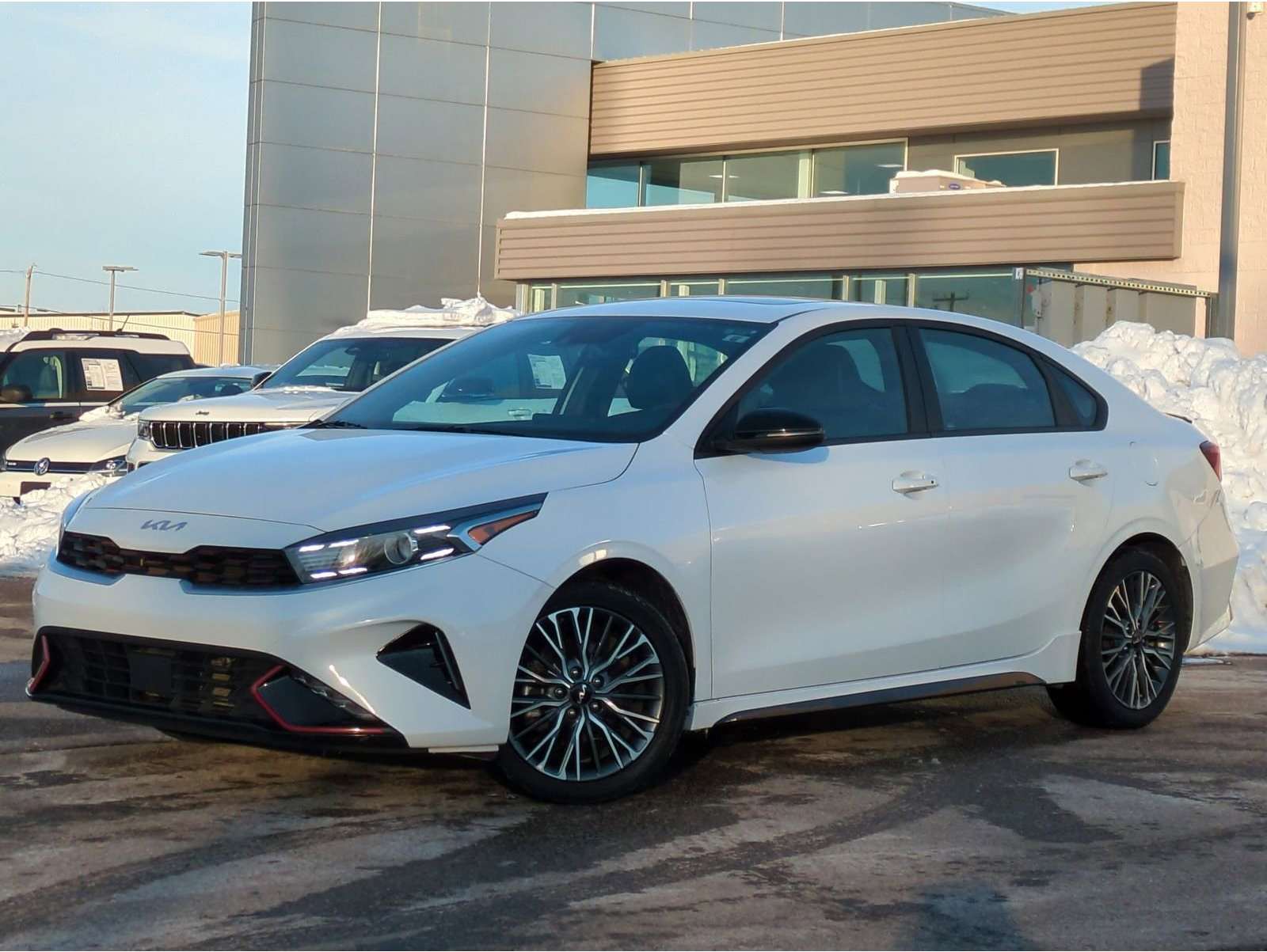 2023 Kia Forte GT-LINE's photo