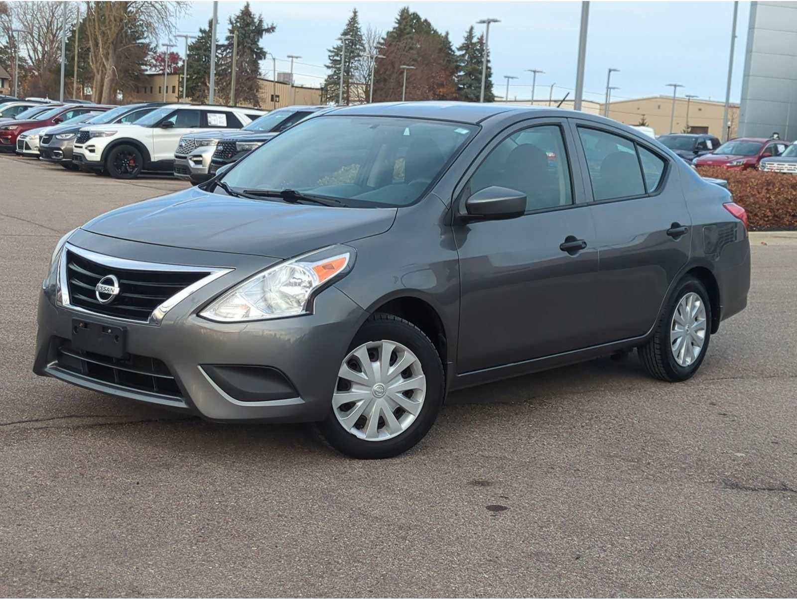 2017 Nissan Versa Sedan S Plus