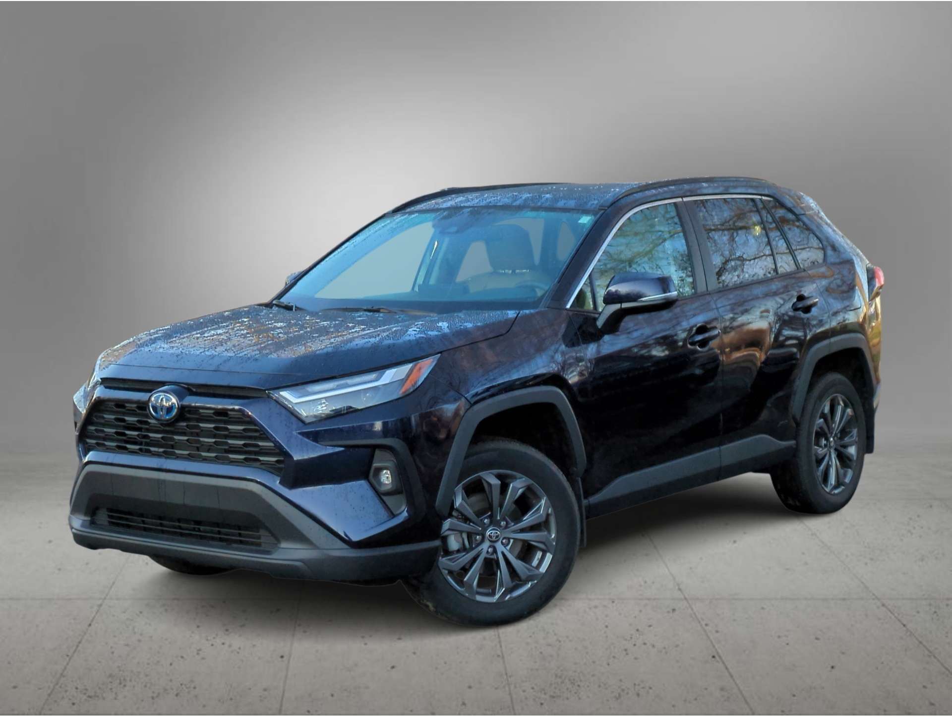2023 Toyota RAV4 XLE Premium's photo