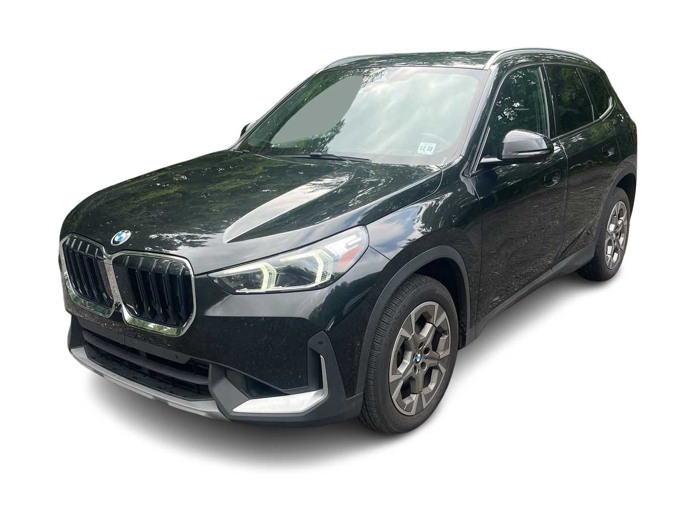Thumbnail: 2023 BMW X1 - 1