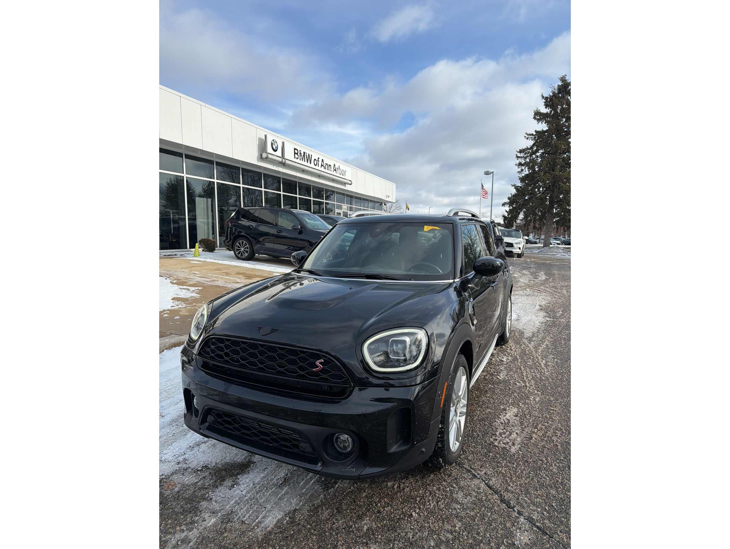 2023 MINI Countryman S's photo
