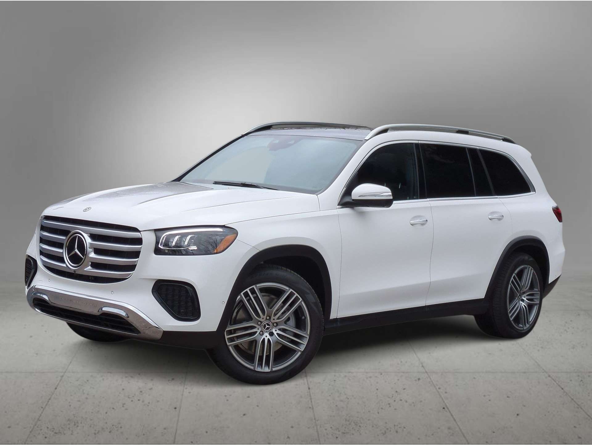 2025 Mercedes-Benz GLS Base's photo