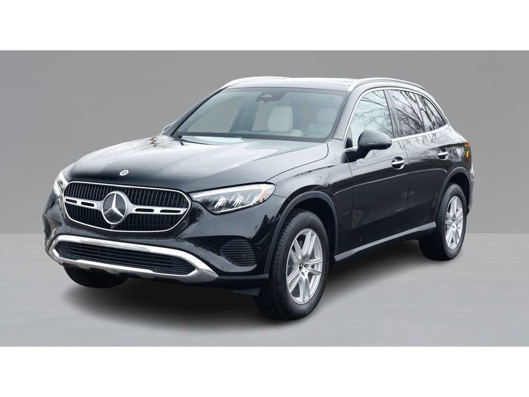 2025 Mercedes-Benz GLC Base's photo