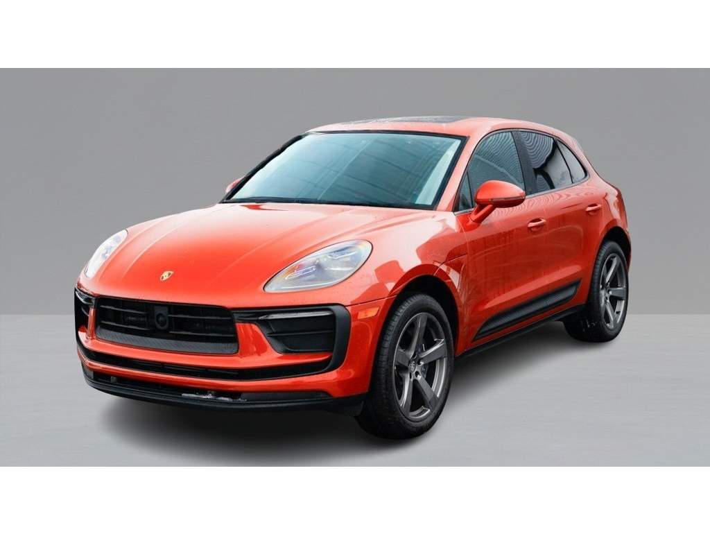 2024 Porsche Macan Base's photo
