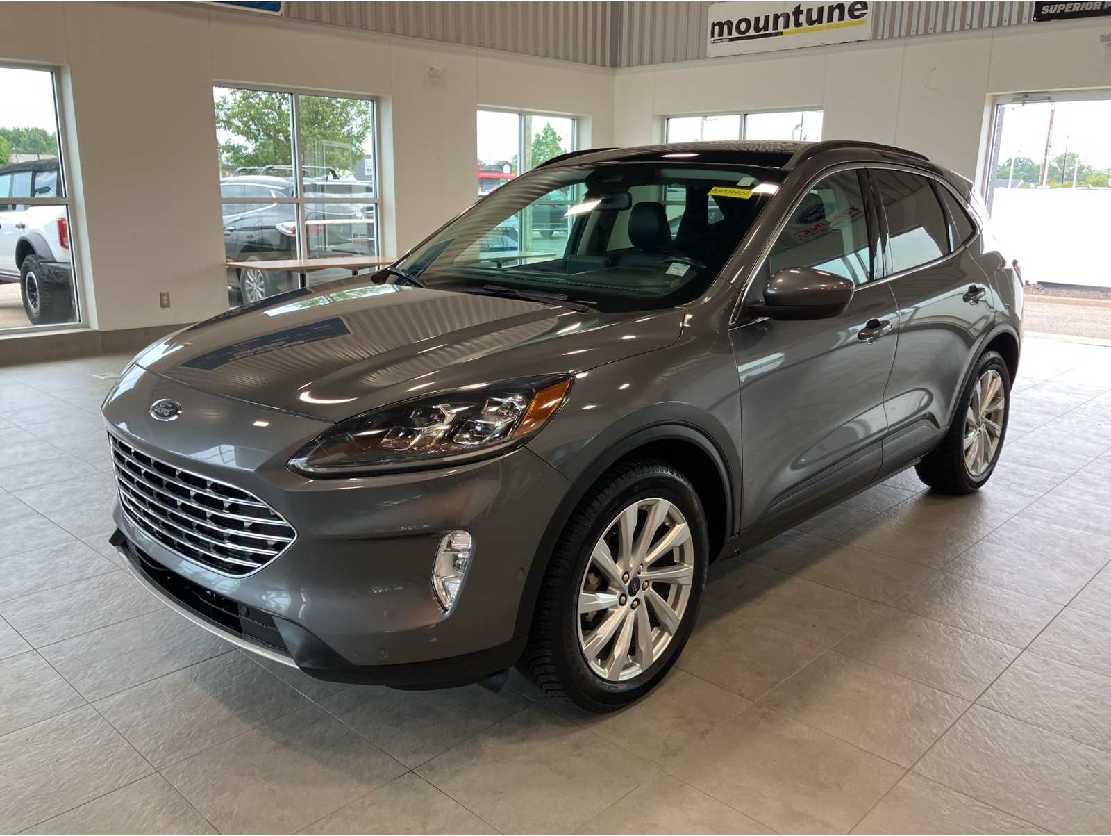 2021 Ford Escape Titanium