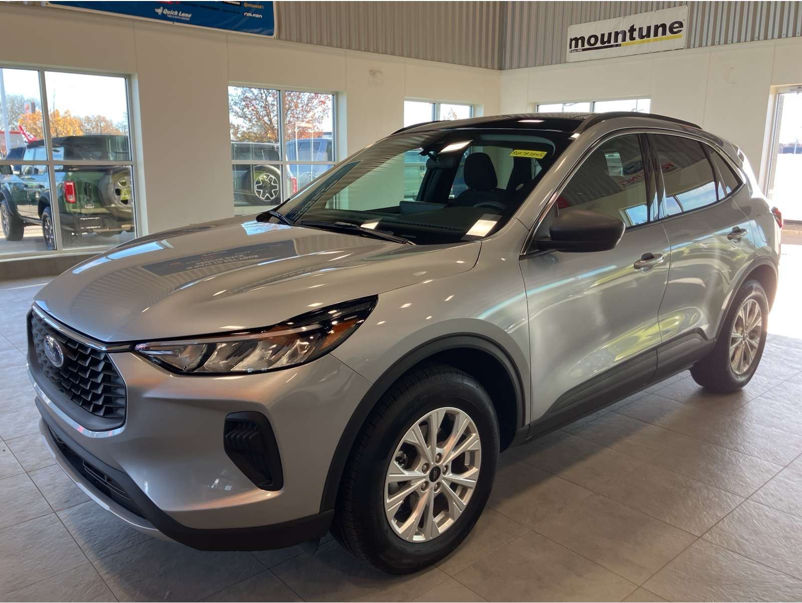 2024 Ford Escape Active's photo