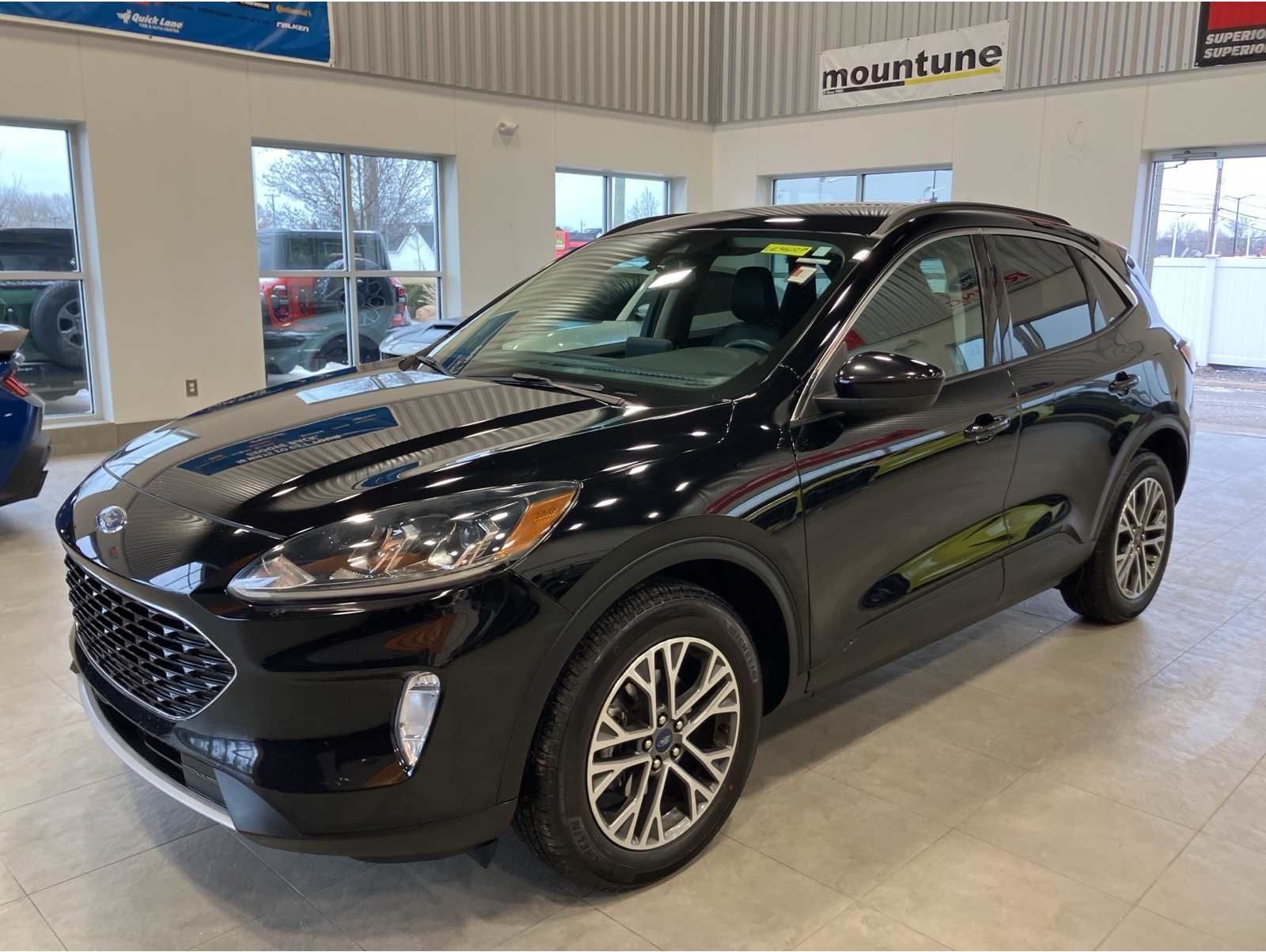 2020 Ford Escape SEL