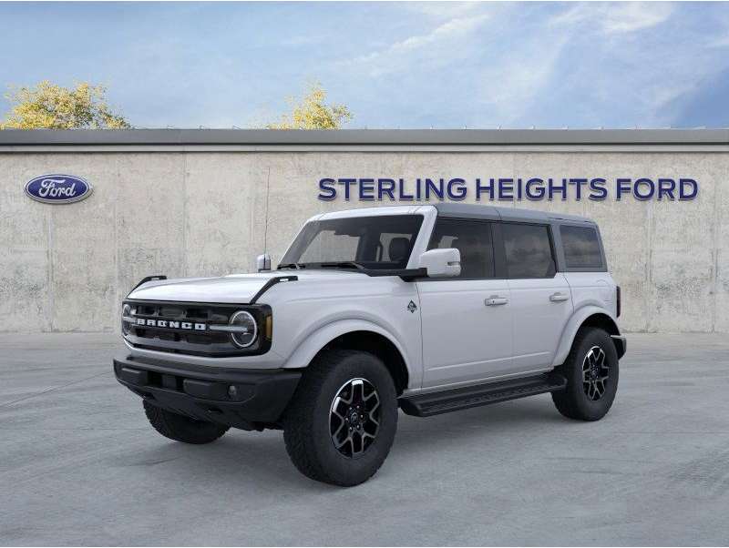2025 Ford Bronco 4-Door Outer Banks's photo