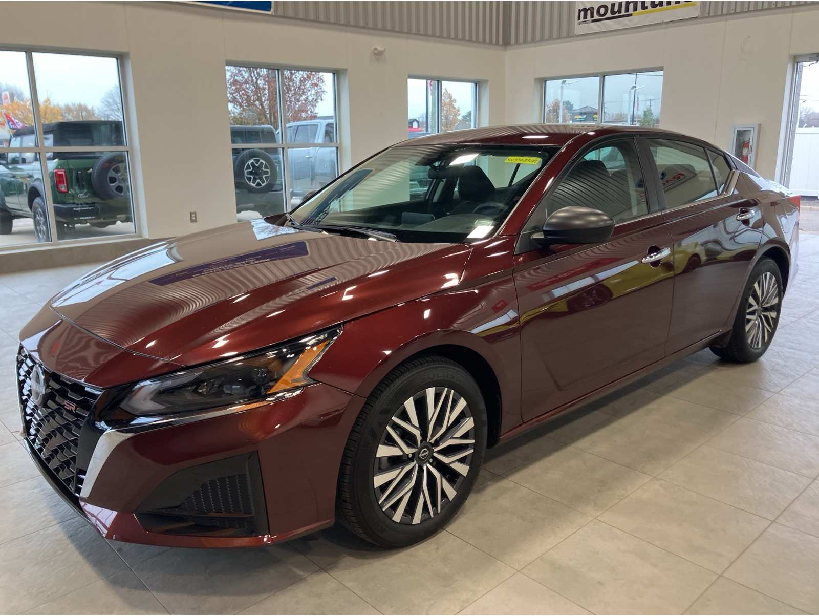 2025 Nissan Altima SV