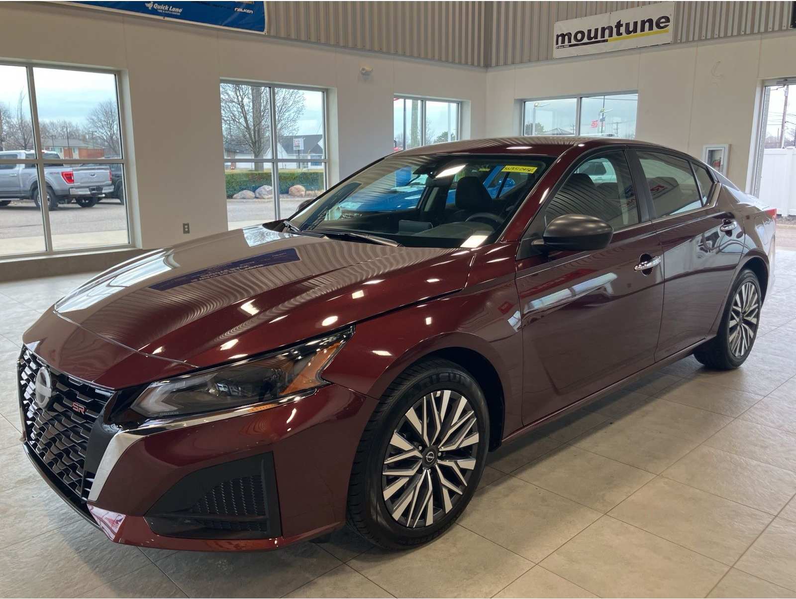 2025 Nissan Altima SV