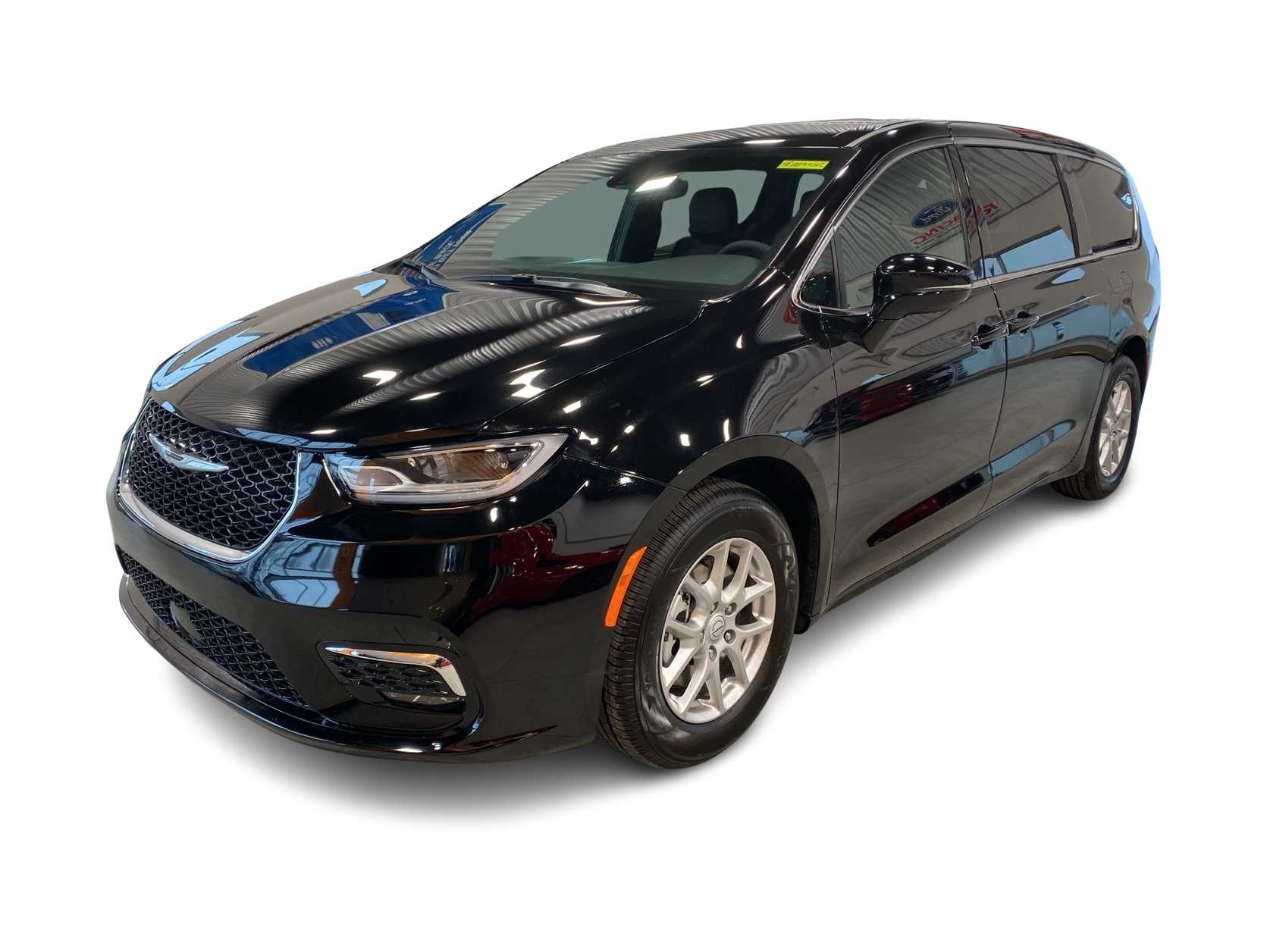 Thumbnail: 2026 Chrysler Pacifica - 1