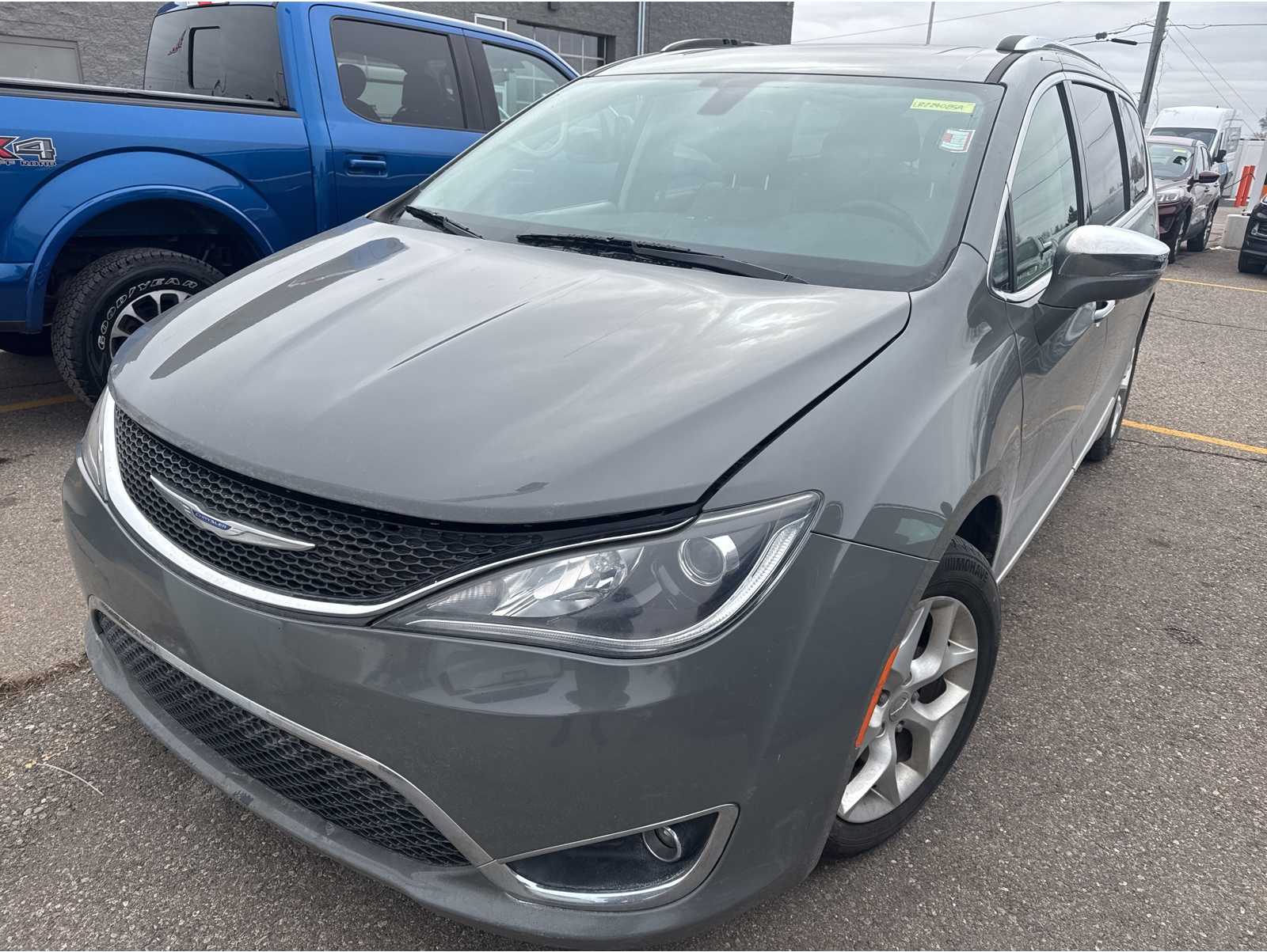 2020 Chrysler Pacifica Limited