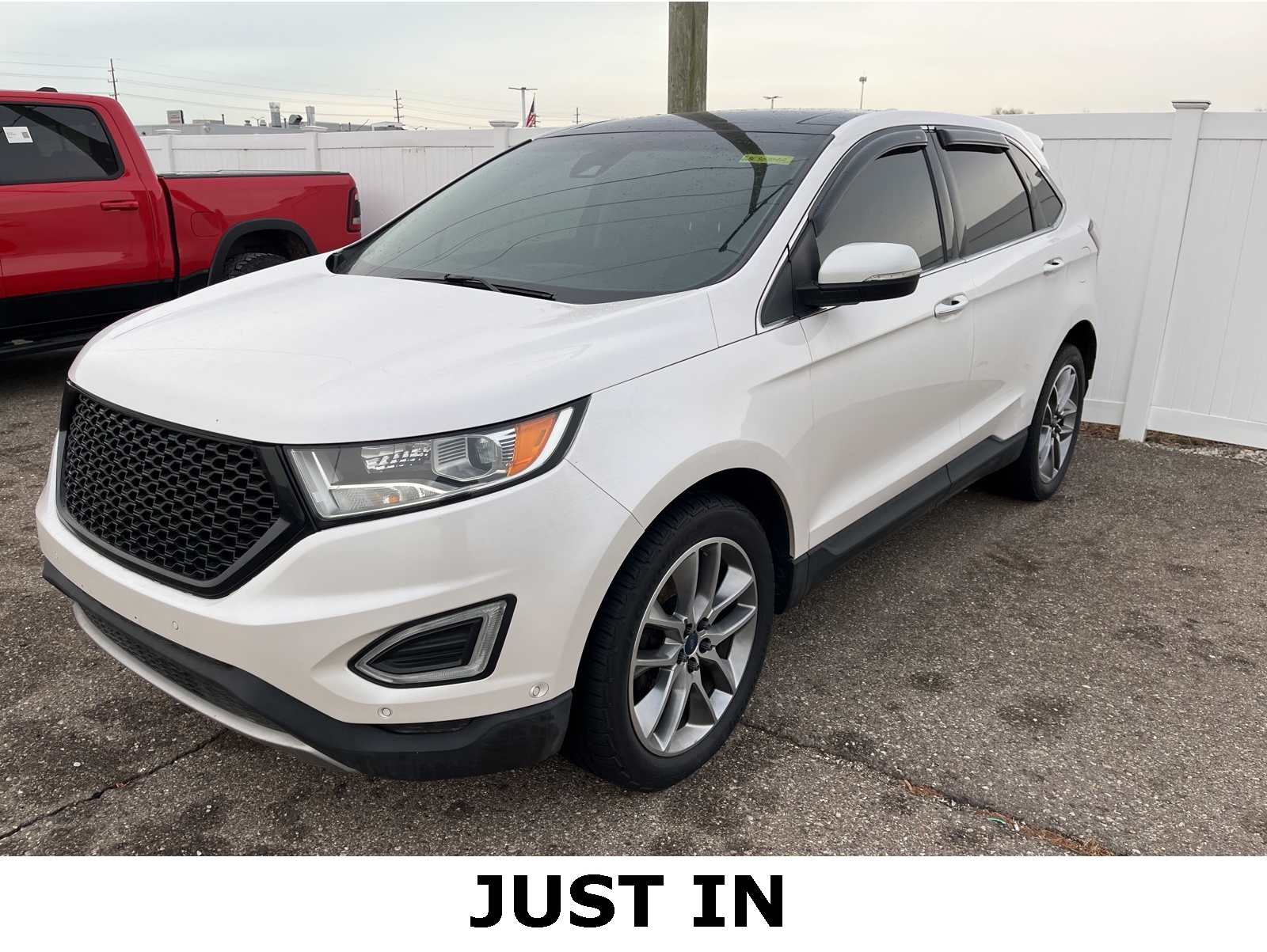 2016 Ford Edge Titanium