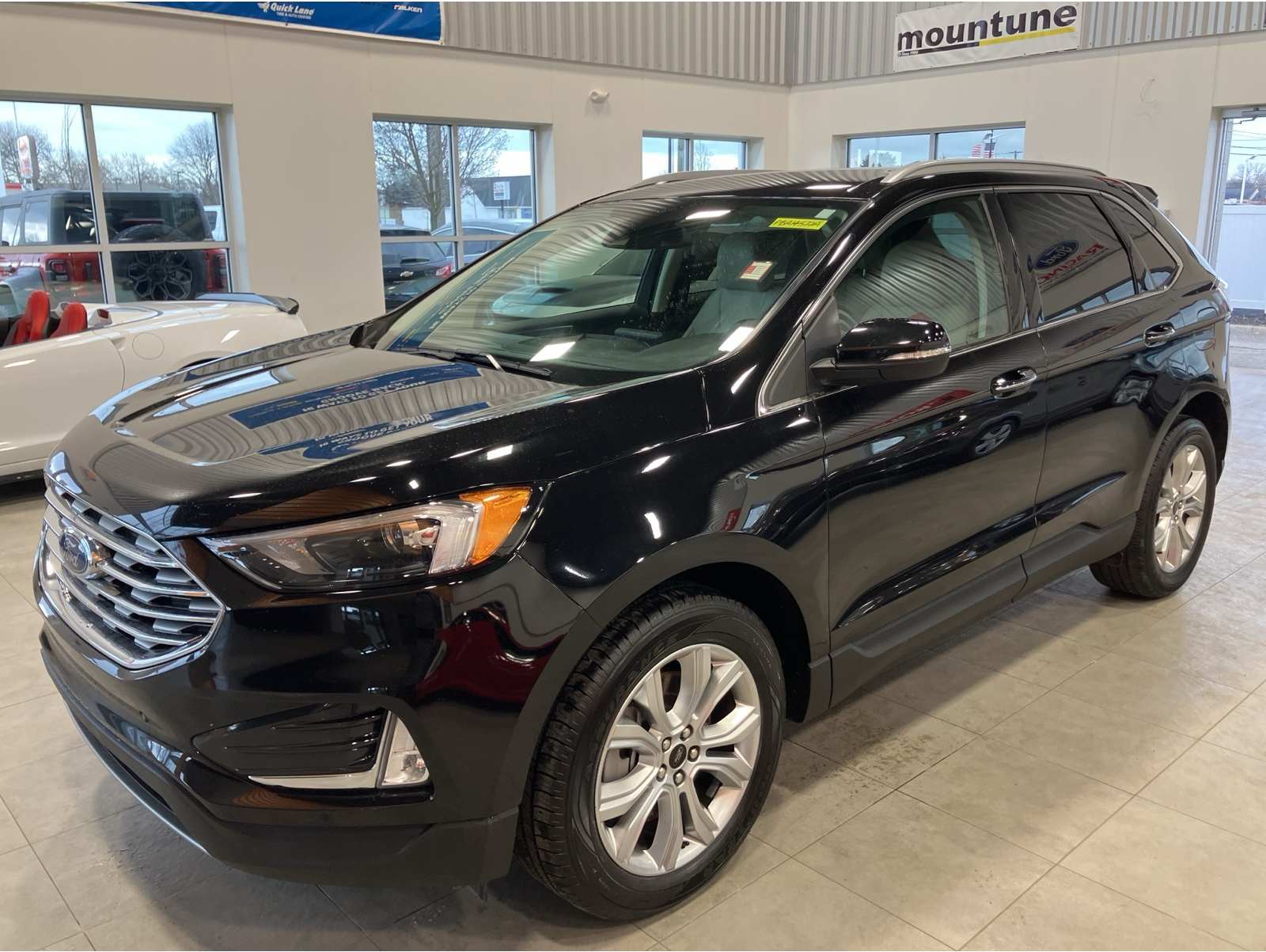 2023 Ford Edge Titanium