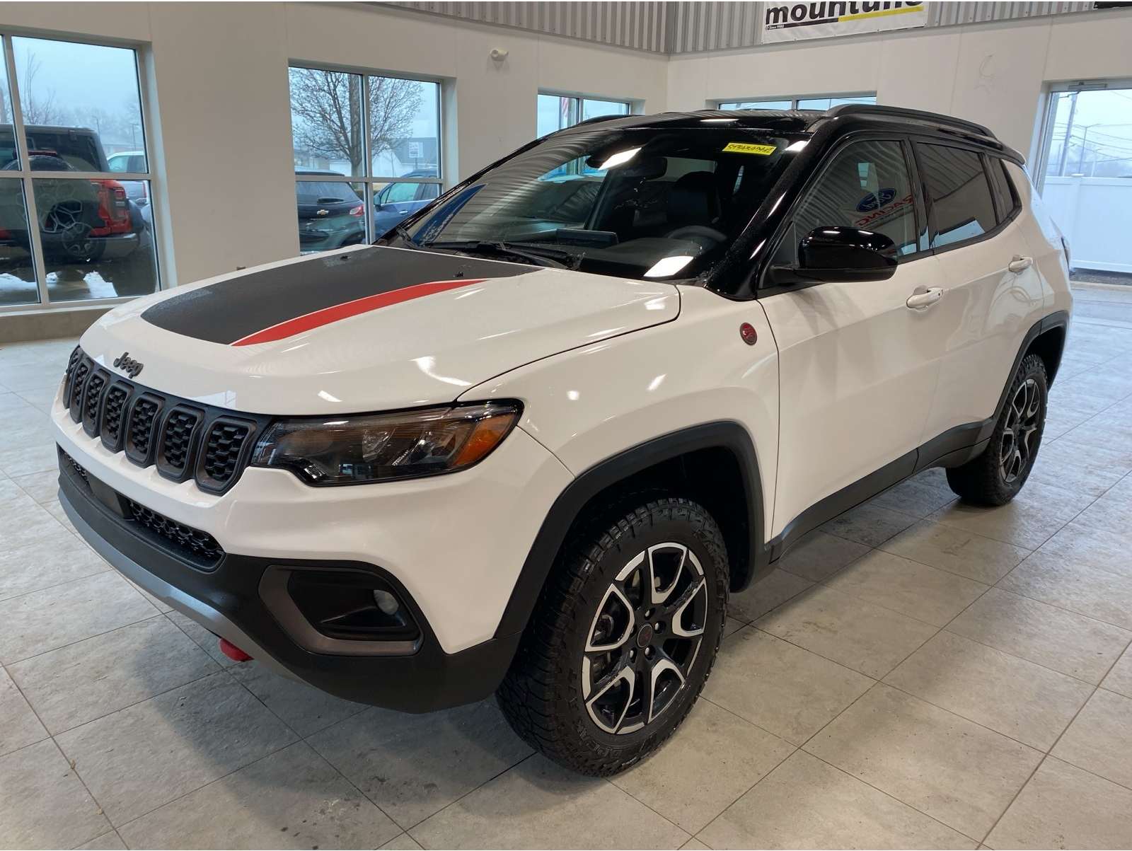 2025 Jeep Compass Trailhawk