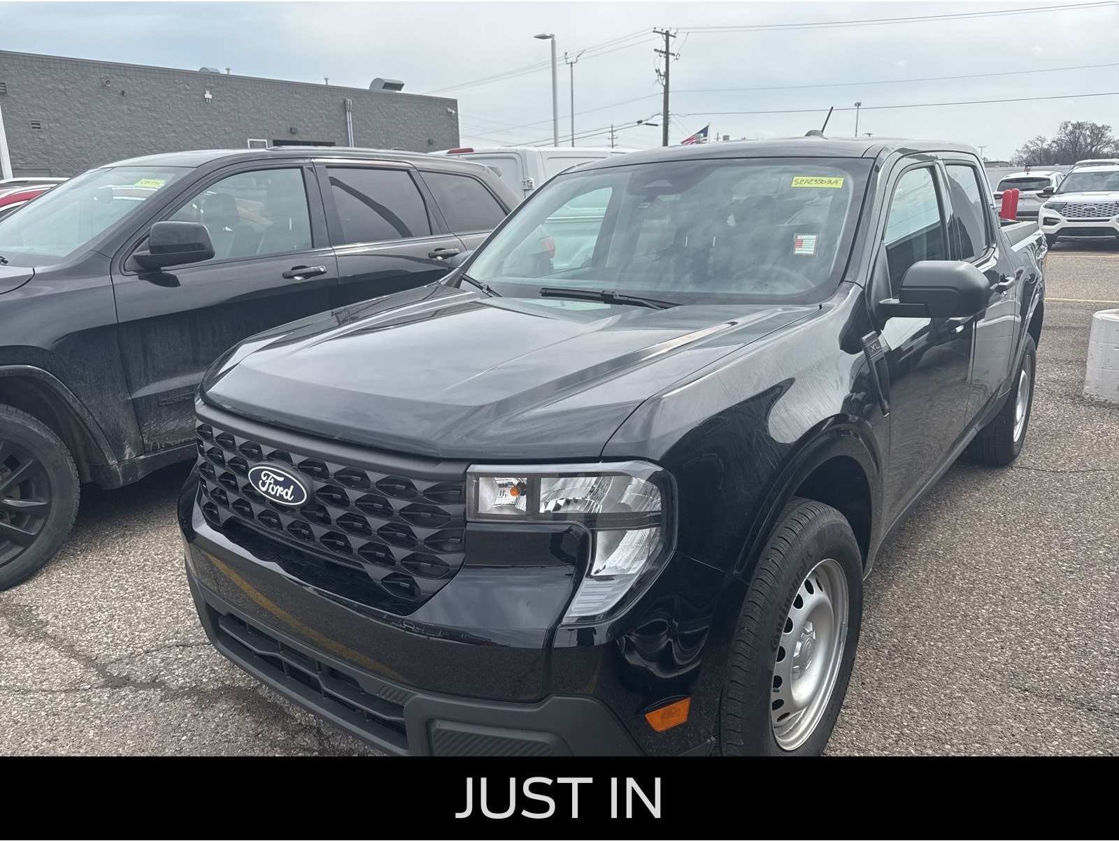 2025 Ford Maverick XL