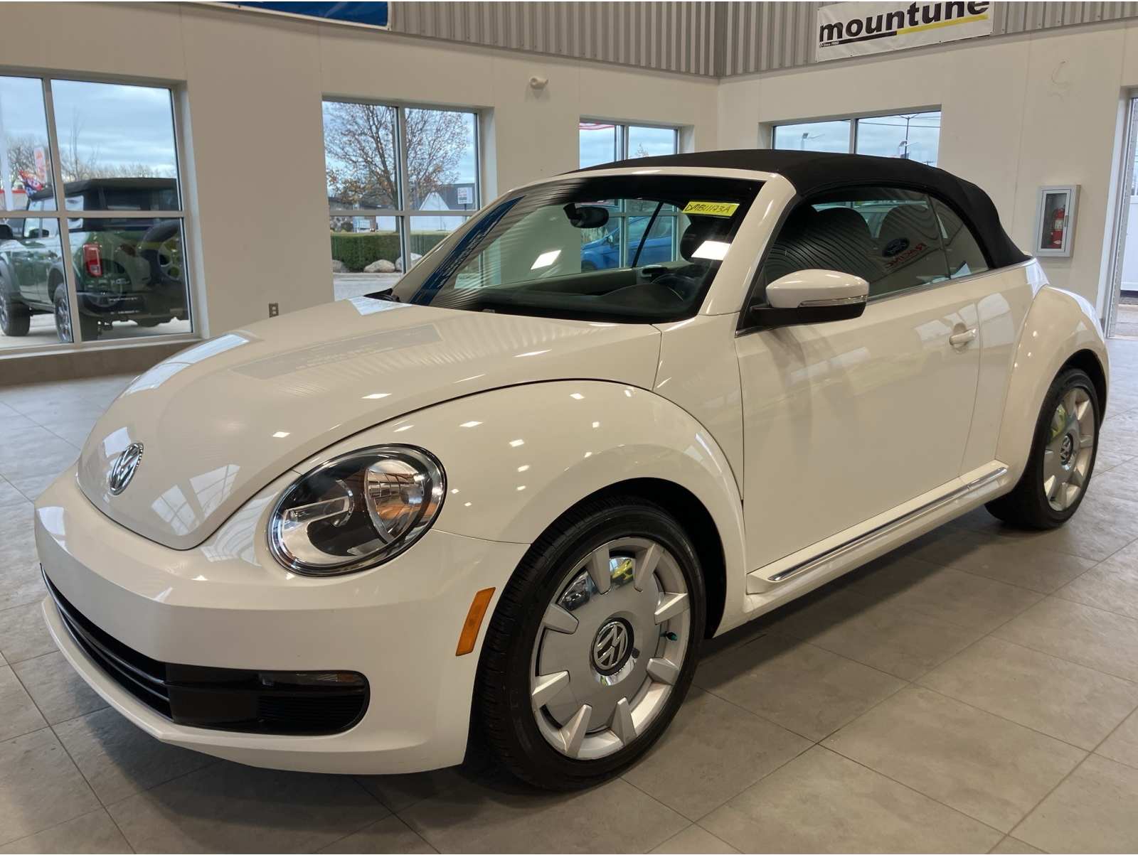 2013 Volkswagen Beetle 2.5