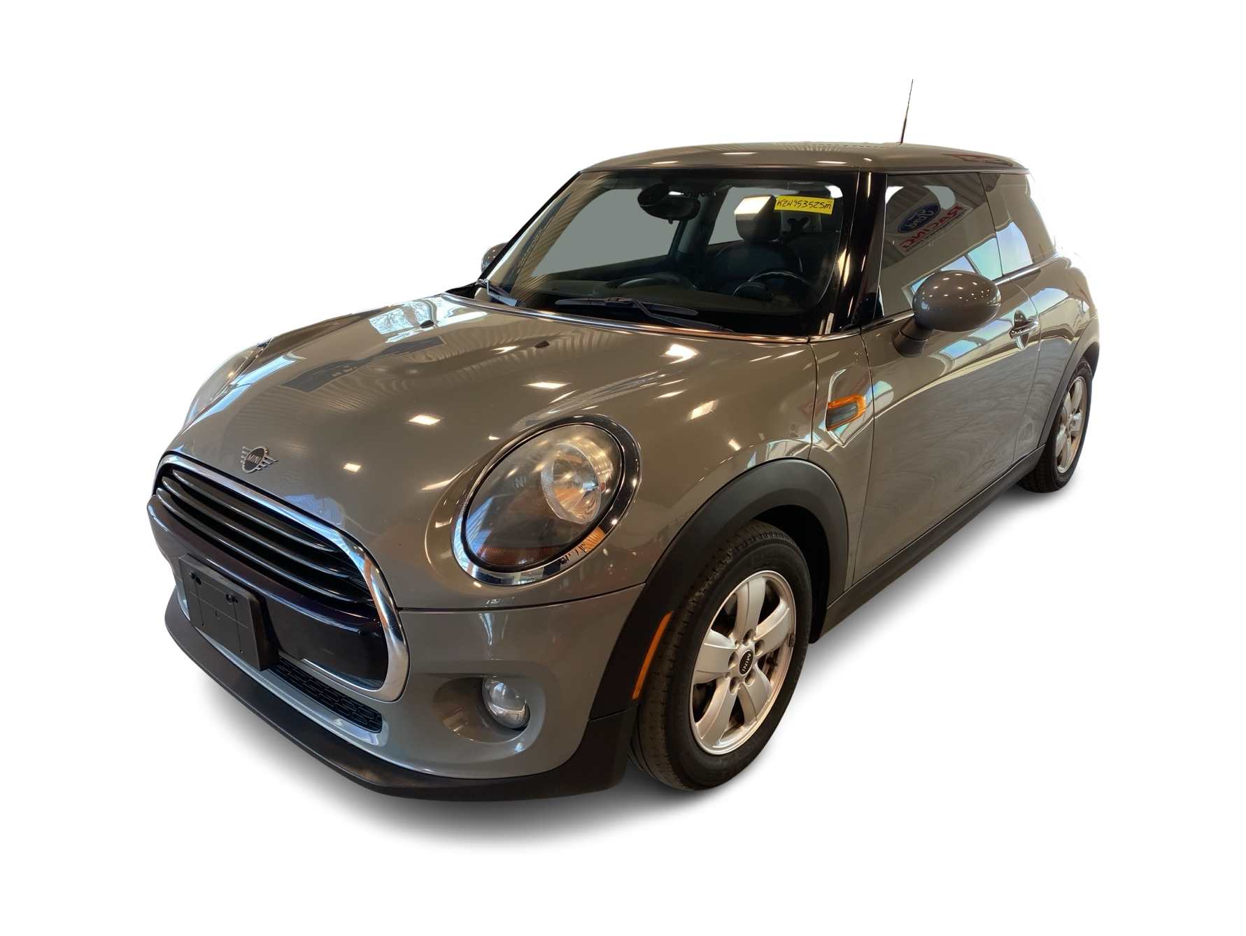 2019 MINI Cooper Base -
                  Sterling Heights, MI