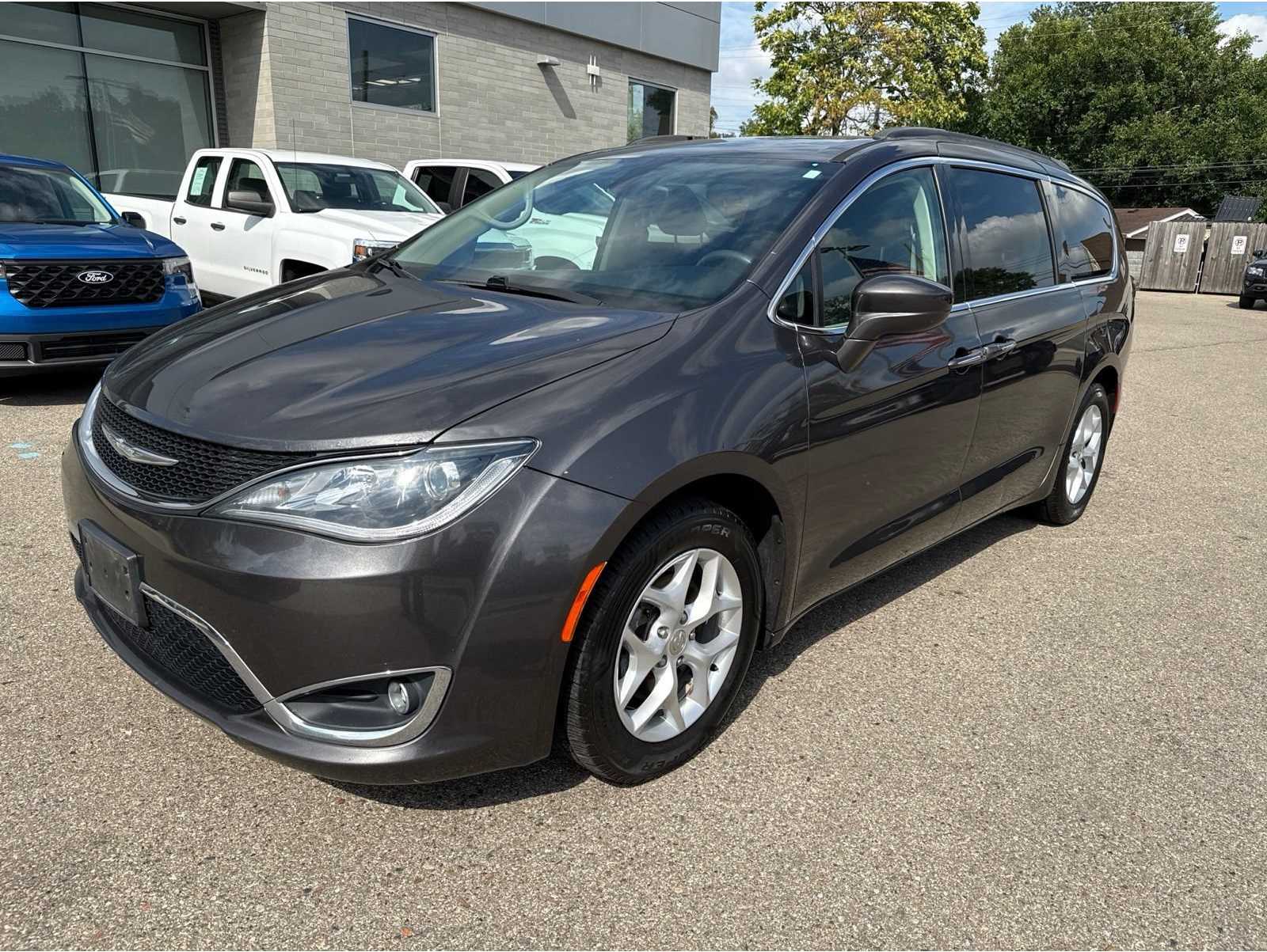 2018 Chrysler Pacifica Touring Plus