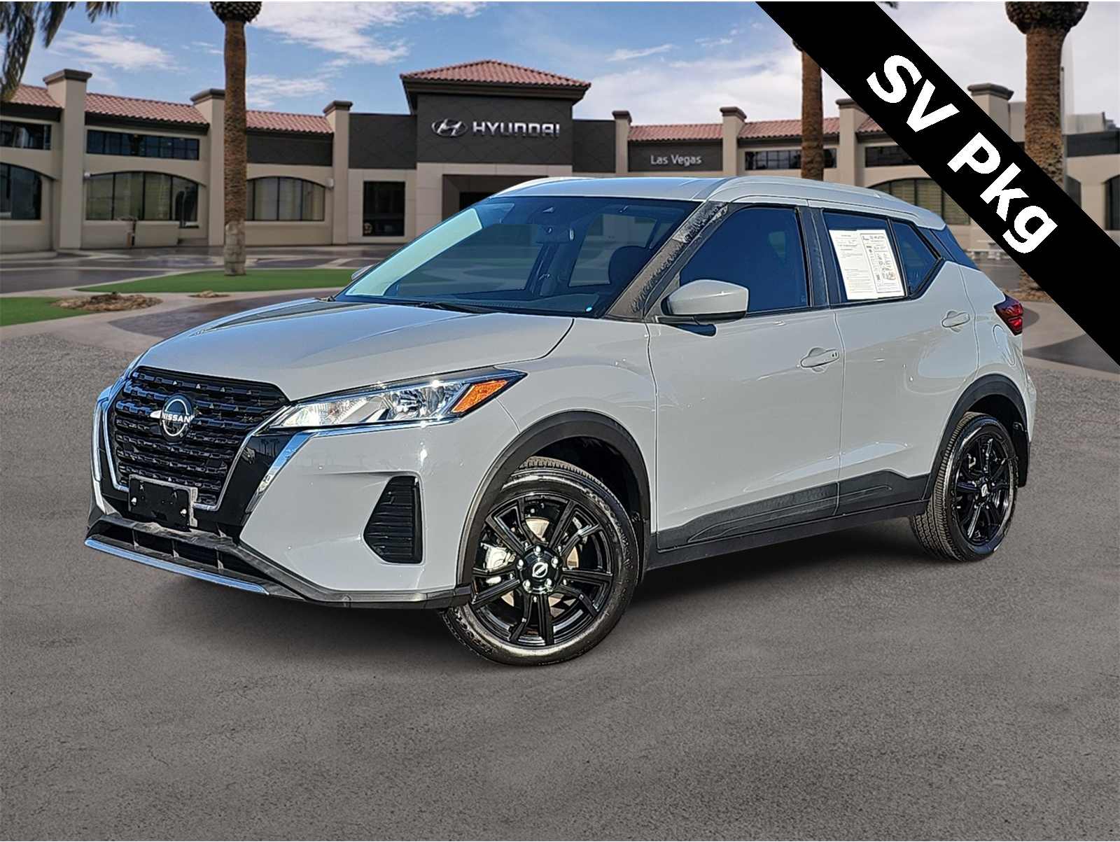 2023 Nissan Kicks SV