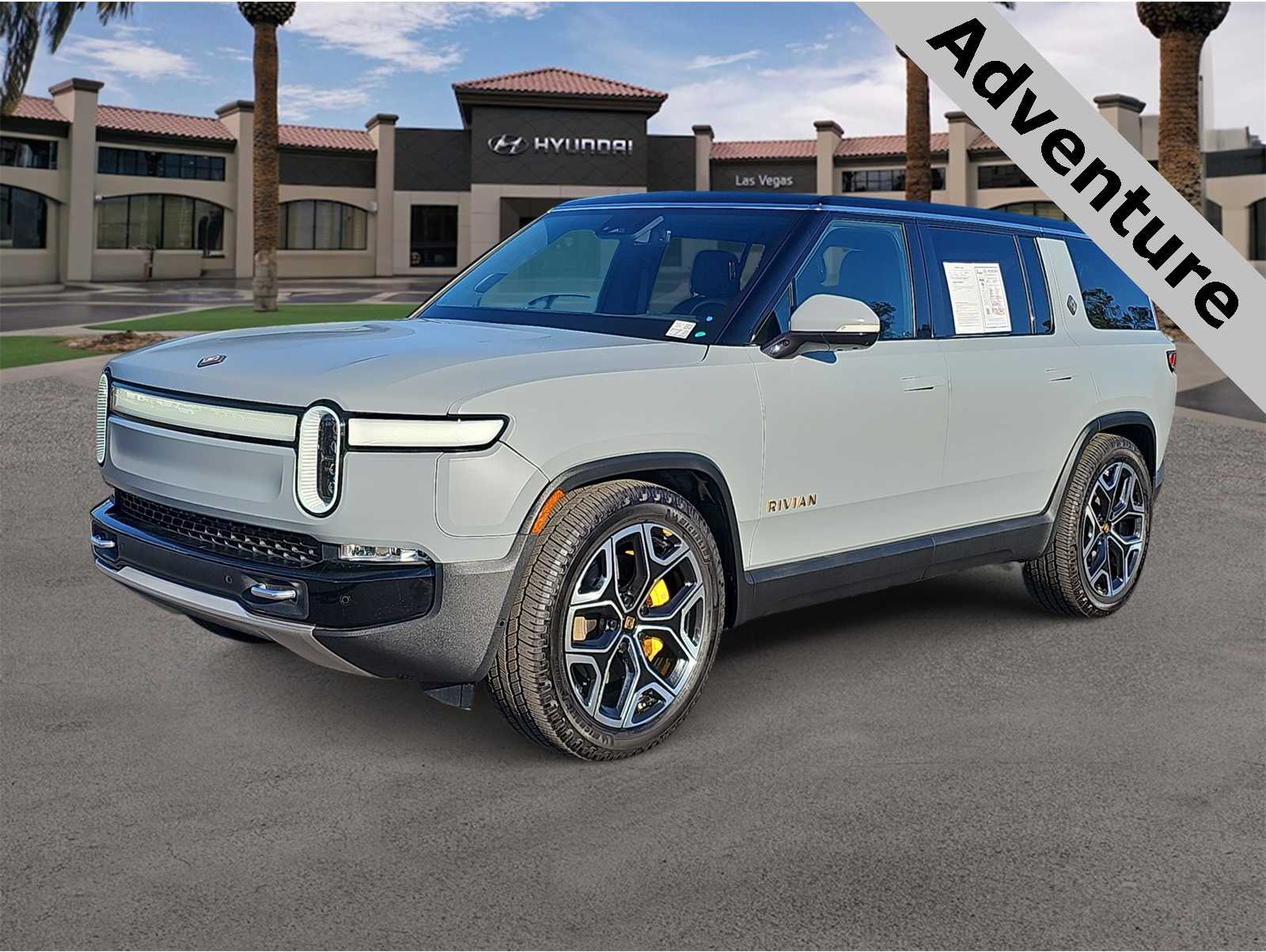 2023 Rivian R1S Adventure's photo
