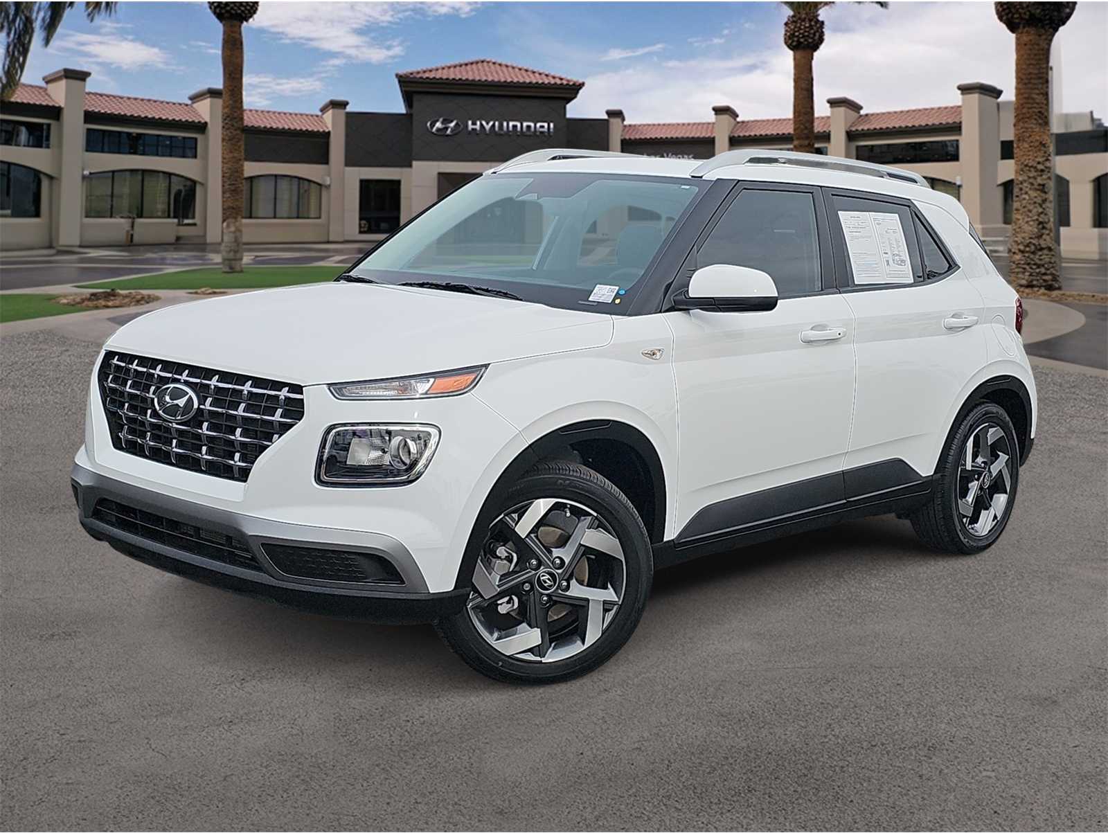 2024 Hyundai Venue SEL's photo